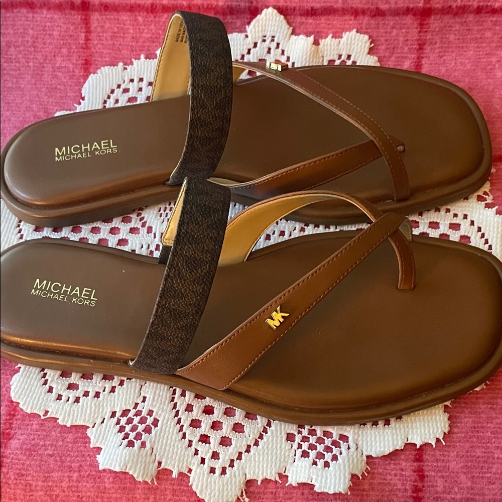 Michael Kors Brown and Black Sandals (Size 9)